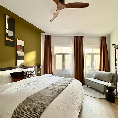 3 Min Walk-meir Cozy 3-4br House *